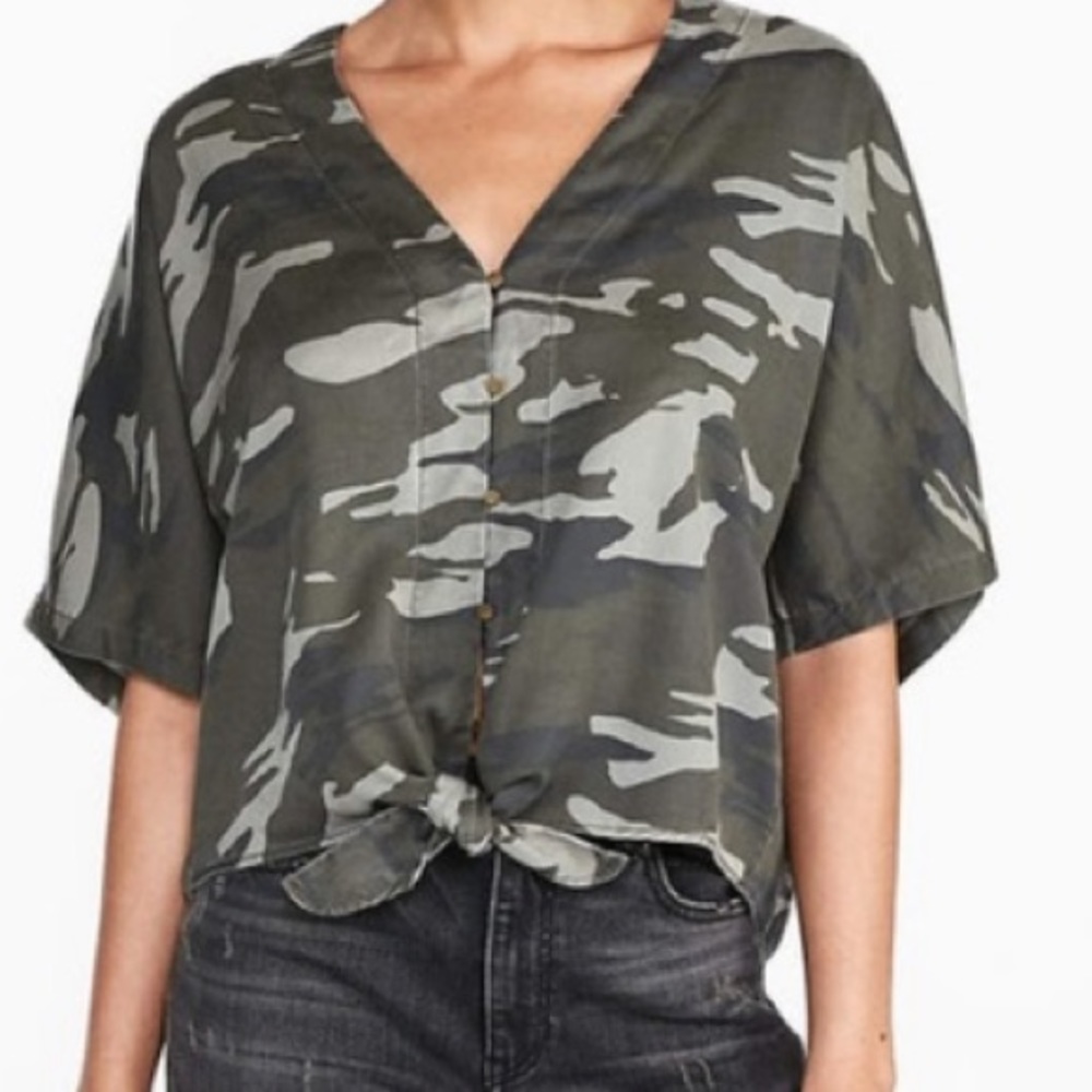 Camouflage V-neck button down shirt
